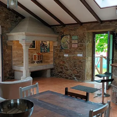 A Caseta De Mourelle * Amés